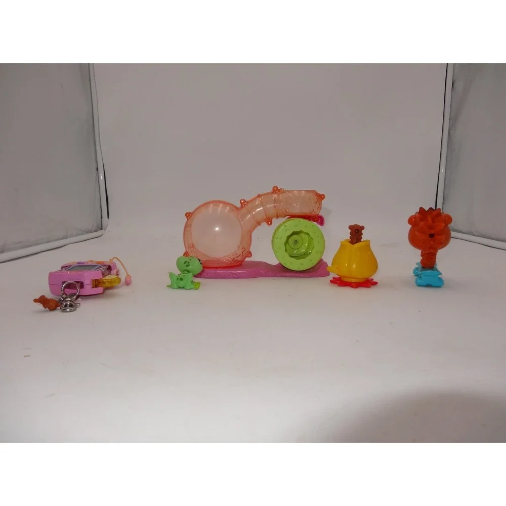 Littlest Pet Shop Digital Pet Guinea Pig LPS Rare 2006 Russell The Hedgehog On‎